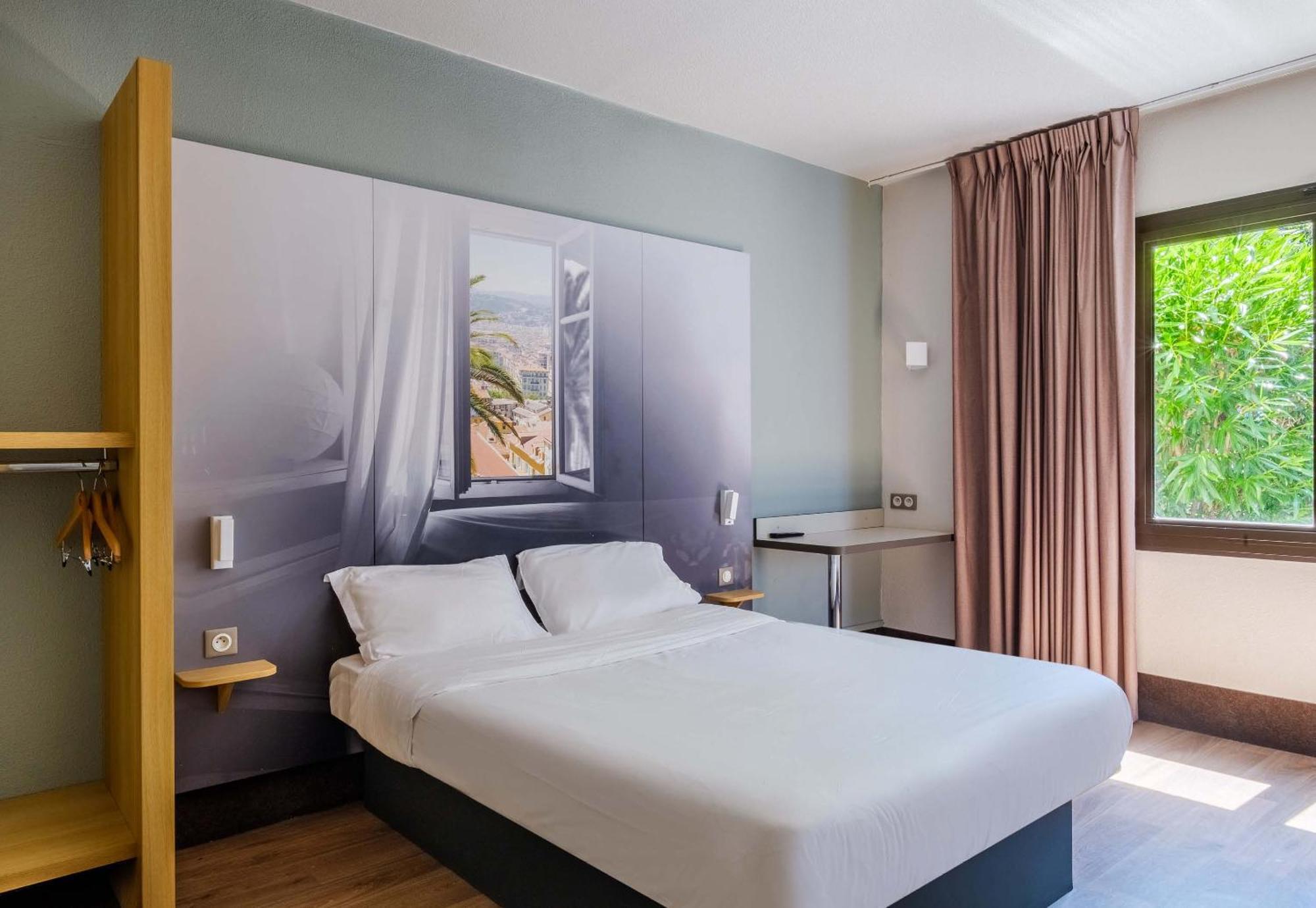 B&B Hotel Villeneuve Loubet Village Екстер'єр фото