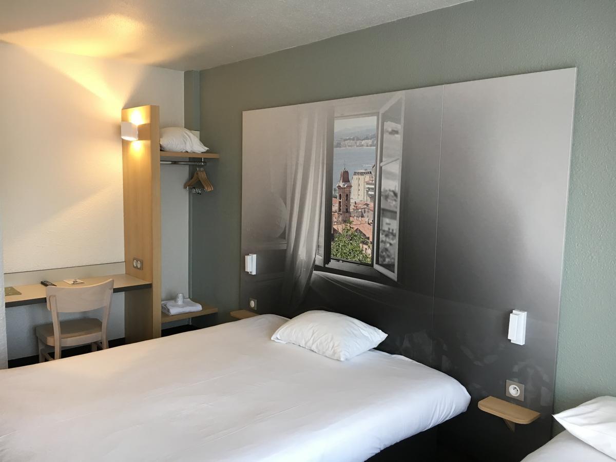 B&B Hotel Villeneuve Loubet Village Екстер'єр фото