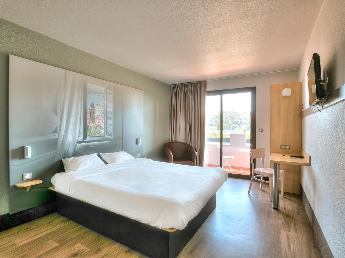 B&B Hotel Villeneuve Loubet Village Екстер'єр фото